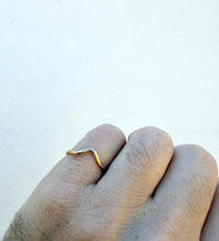 Load image into Gallery viewer, Sterling Silver or 12k gold fill Squiggle Ring Made To Order
